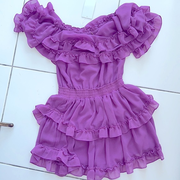 Adorable magenta ruffled dress - Picture 2 of 3
